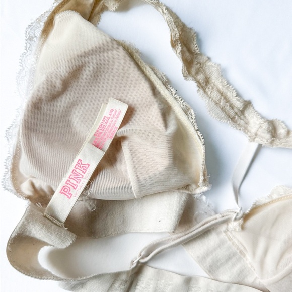Victoria’s Secret Lace Bralette - Picture 3 of 4